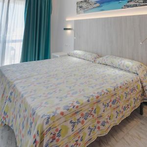 Zimmer mit zwei Einzelbetten